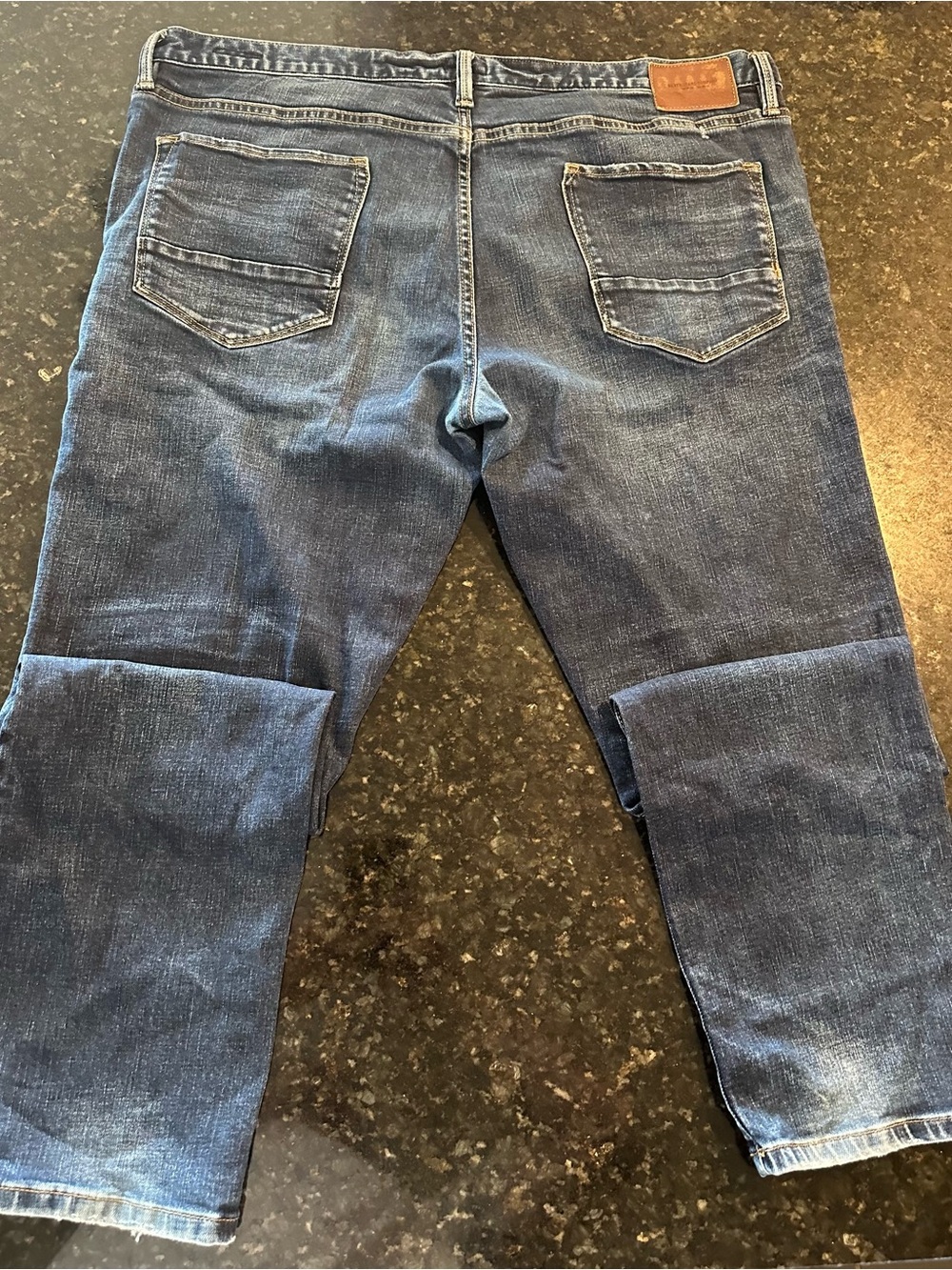 Silver Jeans Men's Straight Leg Dark Indigo Wash - Picture 3 of 3